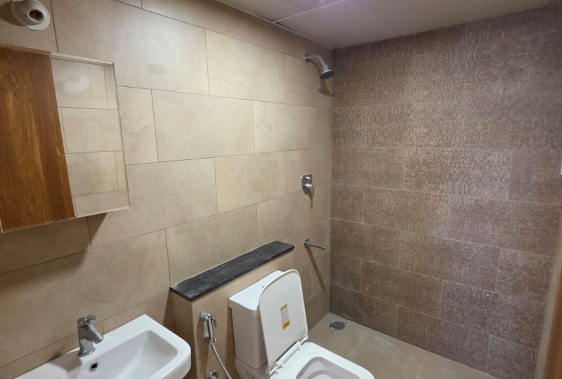 prop-1203288000000570024-3-6.jpeg